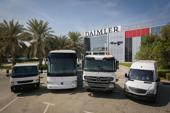 Daimler eröffnet in Dubai bues Center