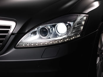 Die neue S-Klasse: Intelligent Drive Next Level - Innovation aus dem Hause Daimler mit Fahrassistenzsystemen.