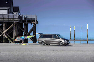 Windsurfen auf Sylt und Mercedes-Benz vor Ort erleben