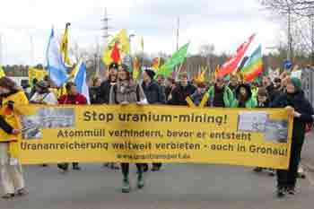 Protest an der Gronauer Urananreicherungsanlage (Ostermarsch 2015)