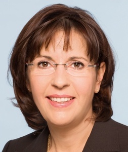 ngo-online spricht mit SPD-Politikerin andrea ypsilanti